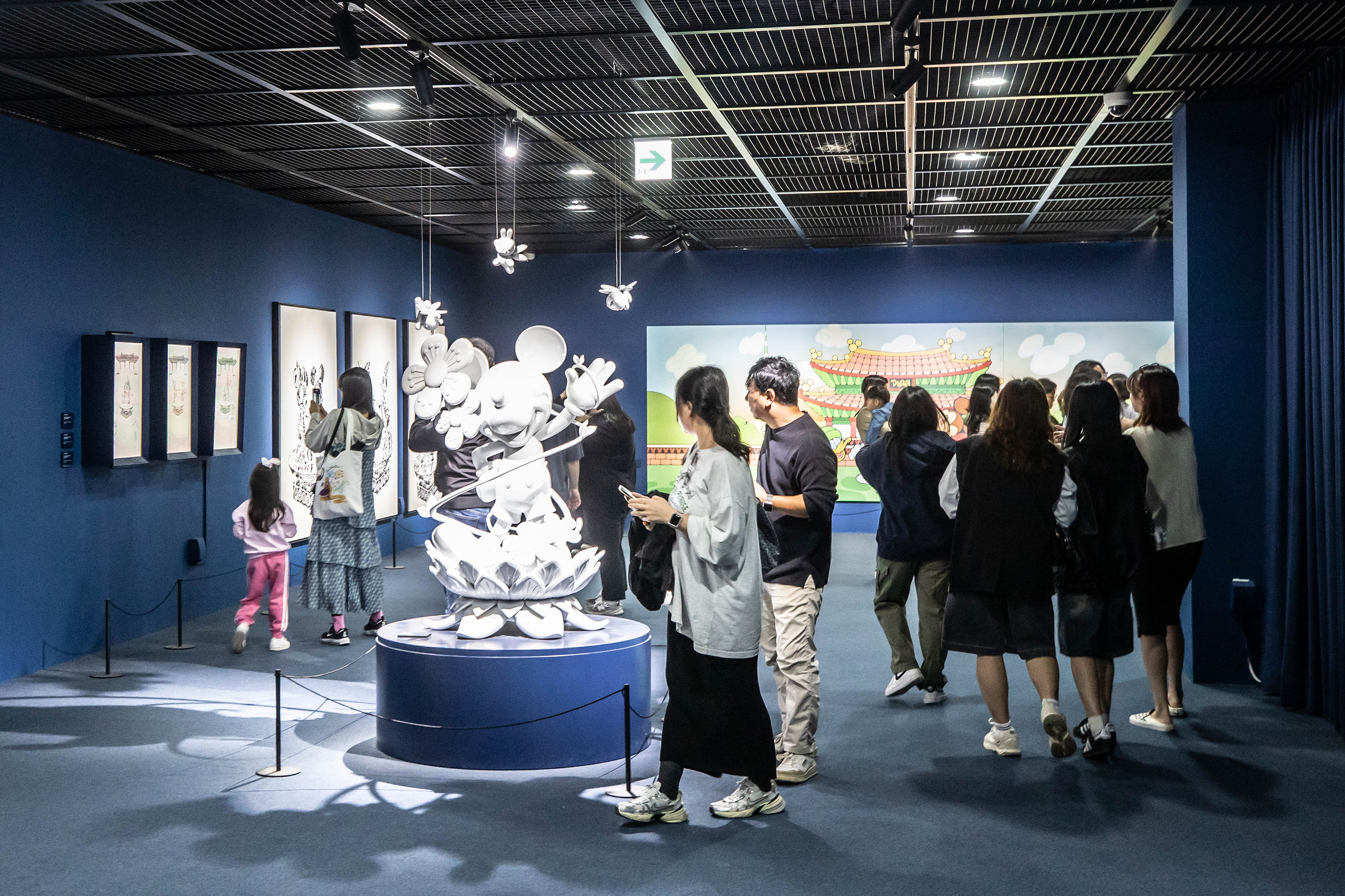 2024 가을 덕수궁_월트디즈니협력전시-미키in덕수궁 (1).jpg