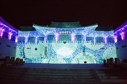 山門の光 心の庭